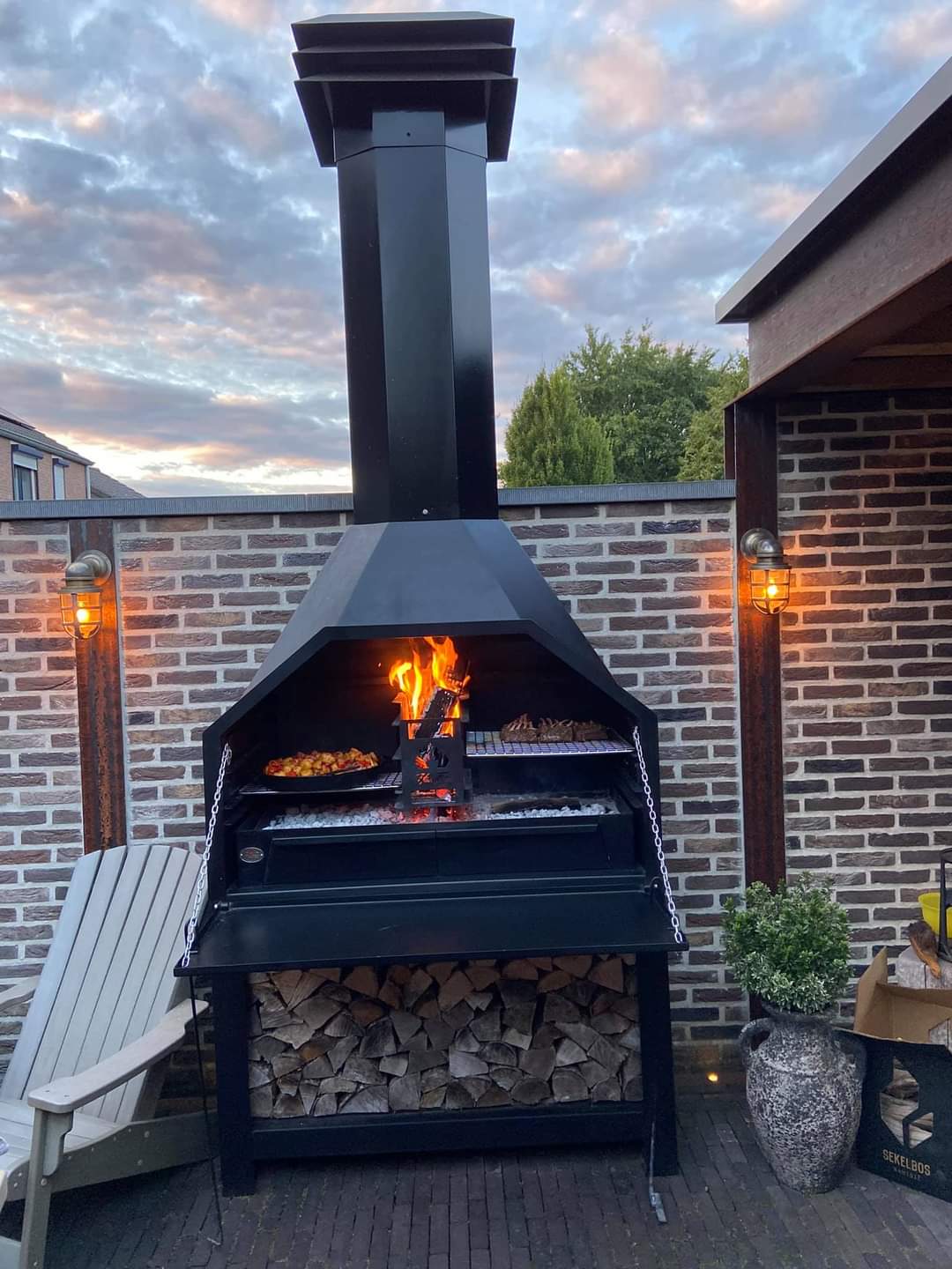 Home Fires Free Standing Super Deluxe Braai- 1200mm