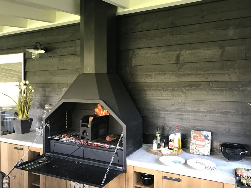 Home Fires Free Standing Super Deluxe Braai- 1200mm | Fireboks